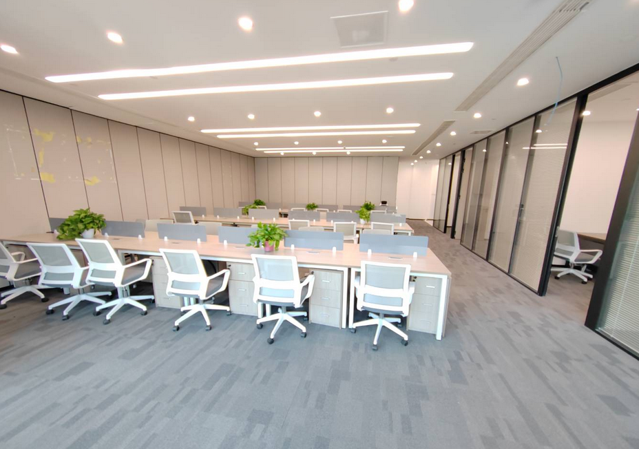 東銀中心