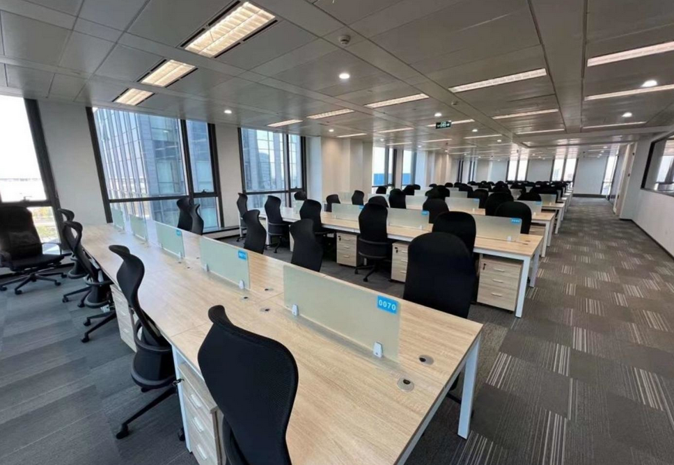 東方萬國企業(yè)中心