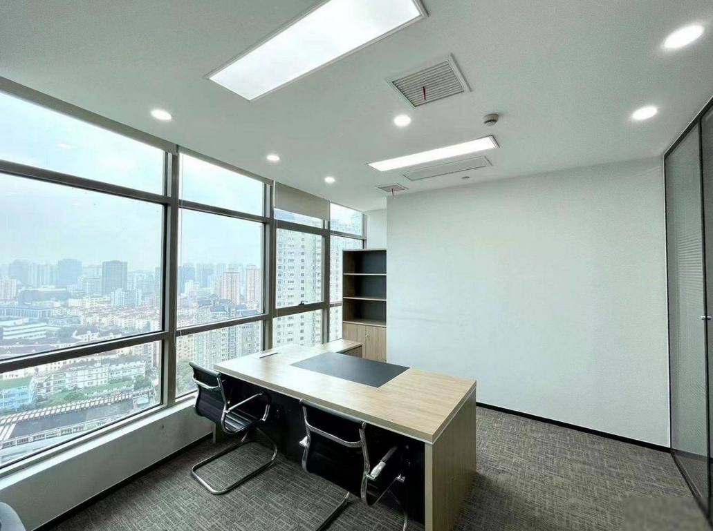 嘉杰國際廣場