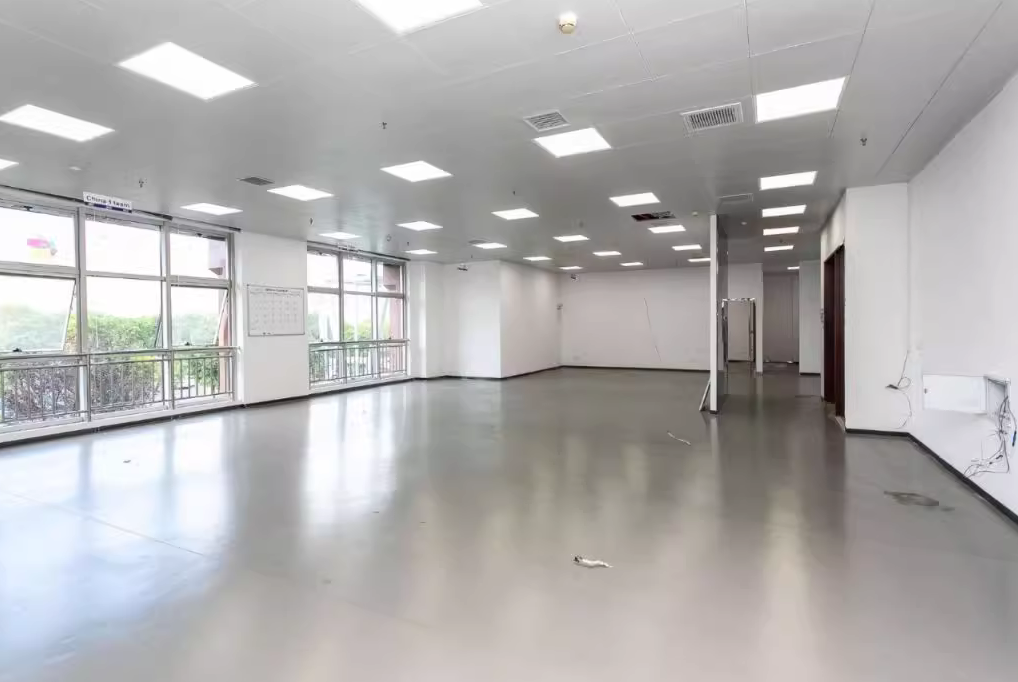 萊茵虹景中心